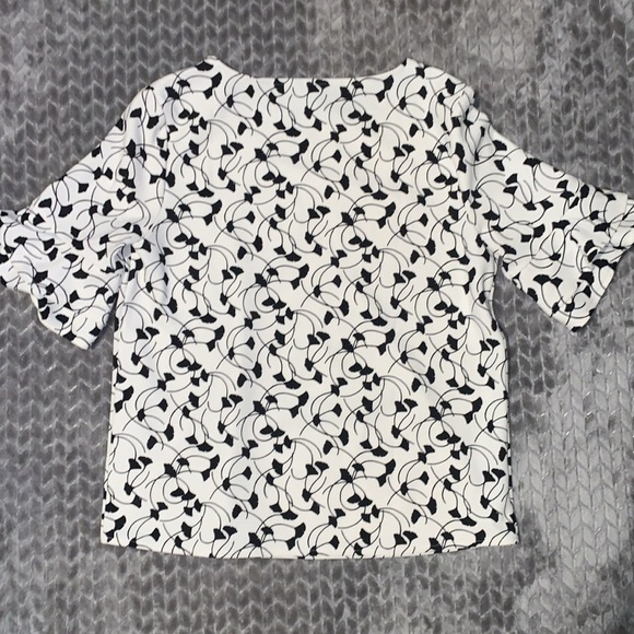 Lot of Size Medium Dress tops. Coco Bianco, Worthington, Ann Taylor, DR2. - Picture 9 of 12